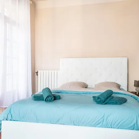 Apartment Bright And Spacious Family Nest In *