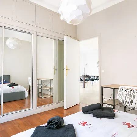 Bright And Spacious Family Nest In * Perpignan
